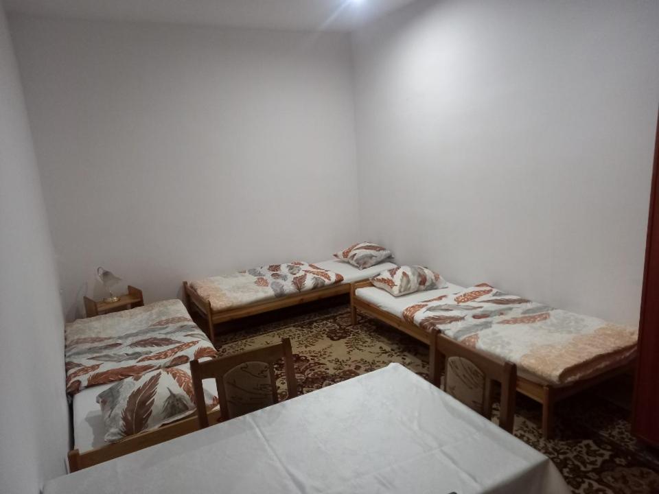 Bytyn Rooms Noclegi מראה חיצוני תמונה